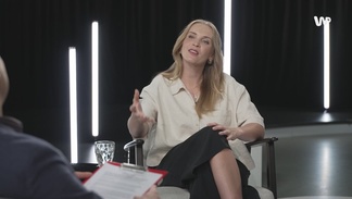 Przyjęła pod dach swoją wielką rywalkę. „Dziś co miesiąc wysyła życzenia”