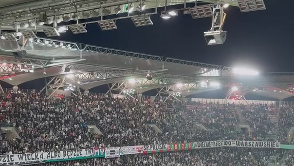 Kibice uderzyli w Mioduskiego. "Ty naszą Legię zniszczyłeś"