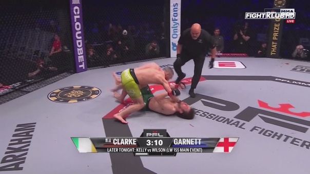 Potężny nokaut w MMA. Rywal padł nieprzytomny na matę