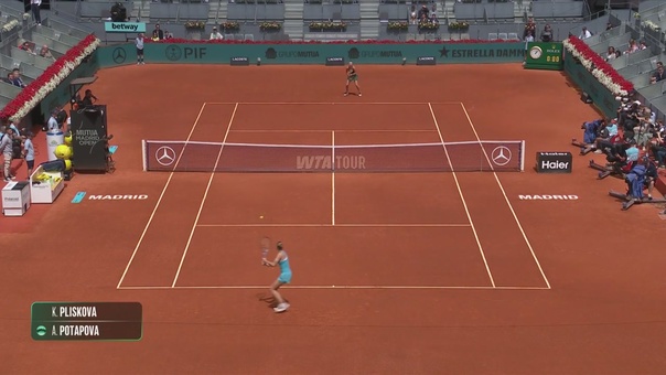 Pokonała byłą liderkę rankingu i napisała historię