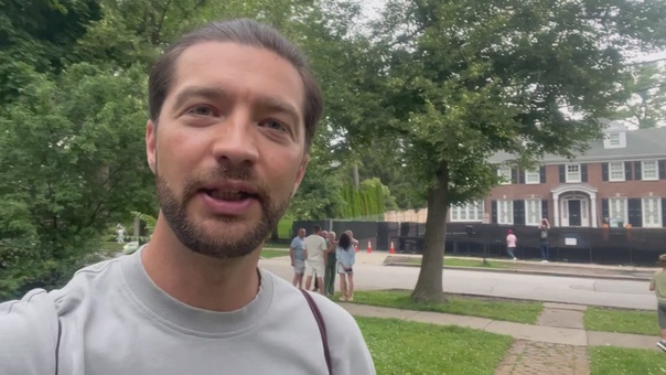 Kojarzysz tę posiadłość? "Kevin sam w domu" 36 lat później