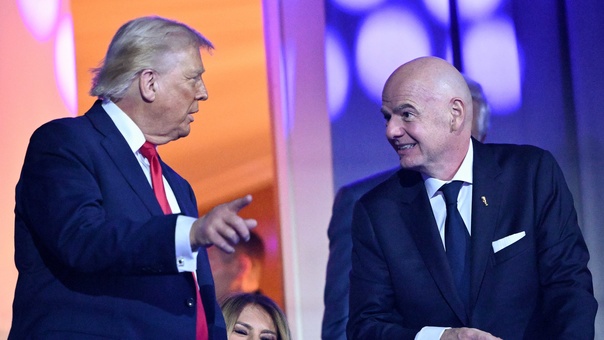 Trump może wszystko. "Infantino został popychadłem"