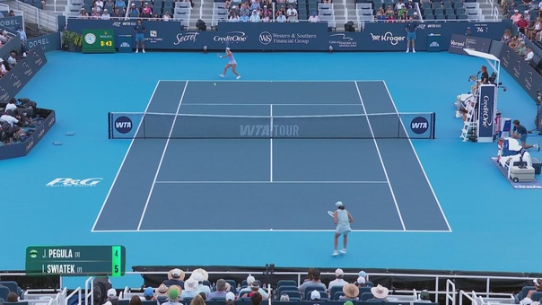 Thriller w meczu Świątek - Pegula. Zobacz skrót z wielkiego boju o finał w Cincinnati