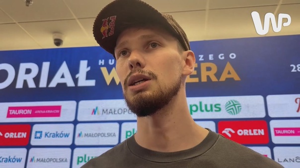 Nie musiał, a i tak wyszedł do dziennikarzy. Kochanowski przemówił