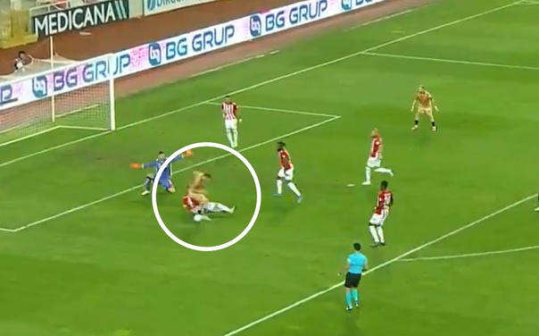 #dziejesiewsporcie: Ale to zrobił! Piłkarz Widzewa ośmieszył rywali