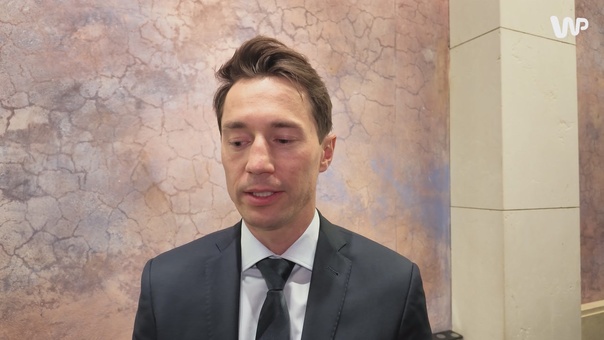 Kamil Stoch dostał propozycję z Polskiego Związku Narciarskiego. "Na razie nie przekazuję więcej informacji"