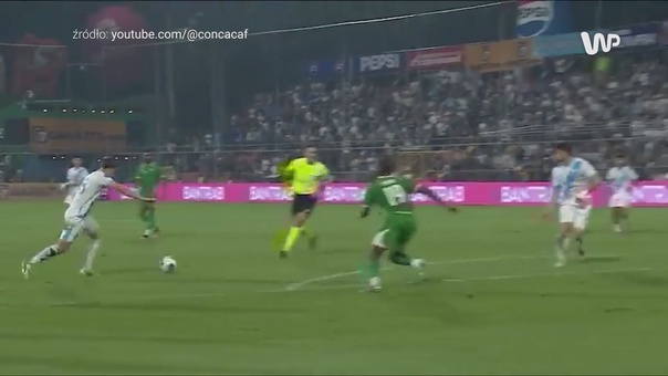 Huknął w doliczonym czasie gry! Co za gol na wagę awansu